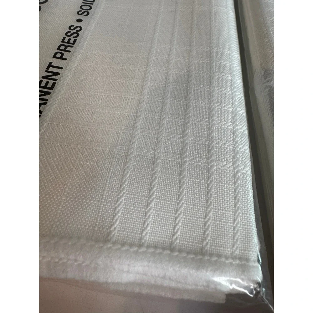 Vintage Style White Dinner Napkins Set of 12‎ New Old Stock 17x17 Table Linens